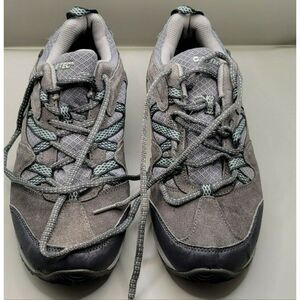 Hi-Tech Women's Hiking Shoes in grey